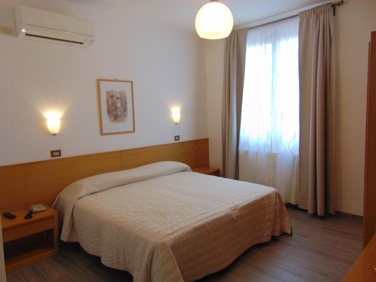 Albergo Rossana Chianciano Terme Exterior foto